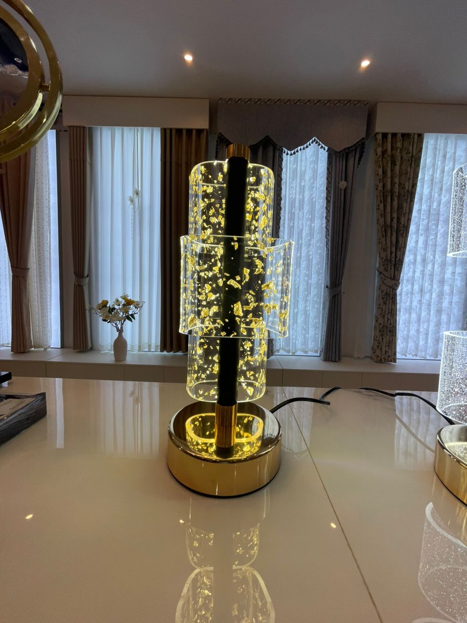 Lampe à Poser MIRAGE – Élégance et Ambiance Douce