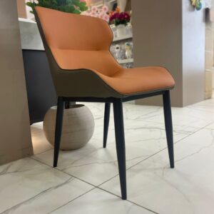 Chaises de Salle à Manger Modernes – Élégance et Confort en Cuir