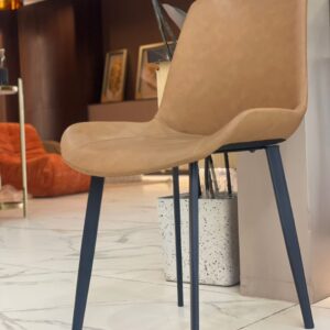 Chaises de Salle à Manger & Tabourets – Élégance et Confort pour Maison & Restaurant